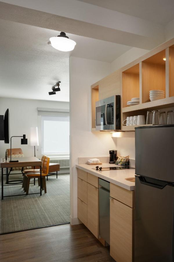 Towneplace Suites By Marriott Denver North Thornton Εξωτερικό φωτογραφία