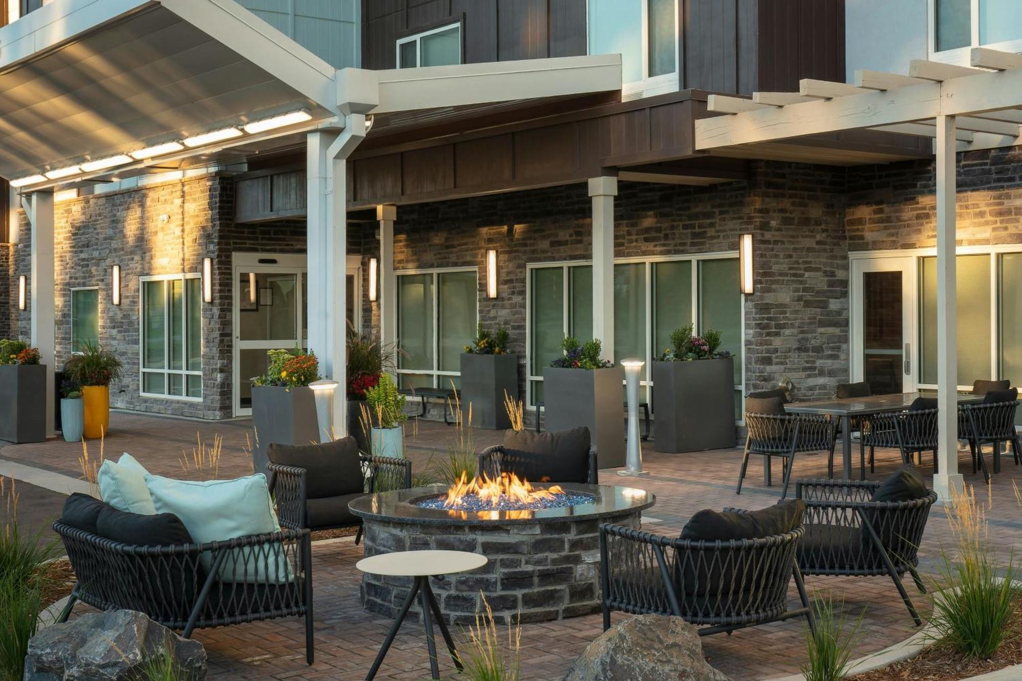 Towneplace Suites By Marriott Denver North Thornton Εξωτερικό φωτογραφία